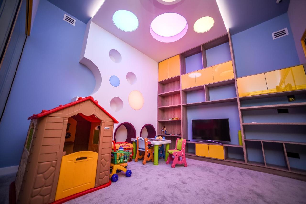 Aghababyan'S Hotel Ереван Екстериор снимка The Children's Hospital of Philadelphia