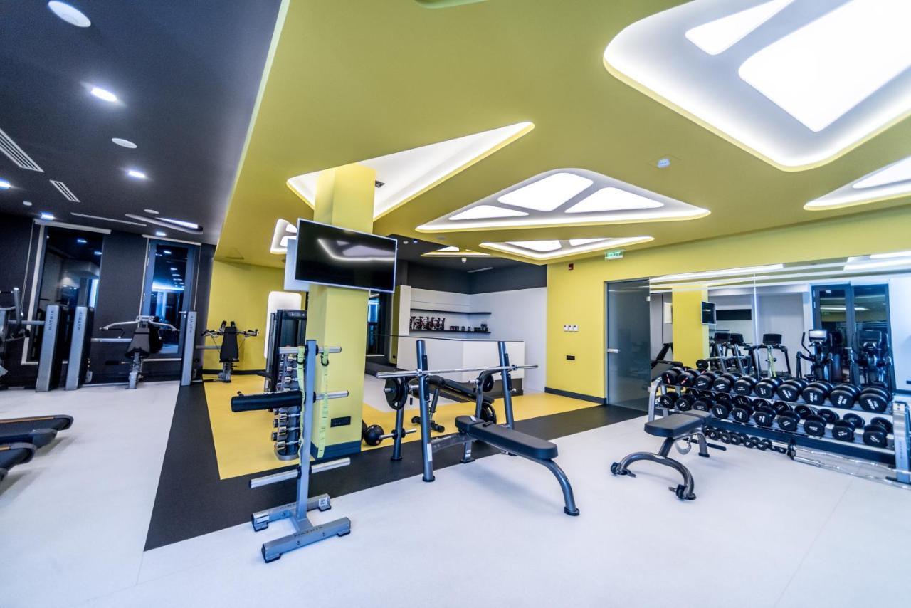 Aghababyan'S Hotel Ереван Екстериор снимка The gym at the hotel