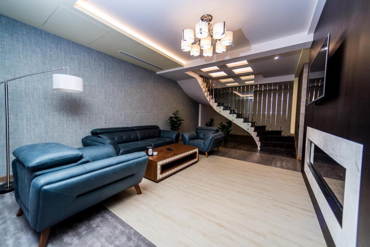 Aghababyan'S Hotel Ереван Екстериор снимка The interior of the hotel
